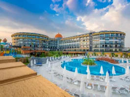 Arnor De Luxe Hotel & Spa