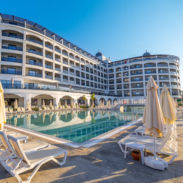 Side Moon Hotel — pishina familjare dhe plazh privat në Side, Antalya